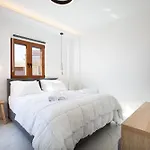 Provillas - ι, ιι & ιιι - Luxury With Private Pool Near Retrymno *