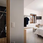 Provillas - ι, ιι & ιιι - Luxury With Private Pool Near Retrymno Vila