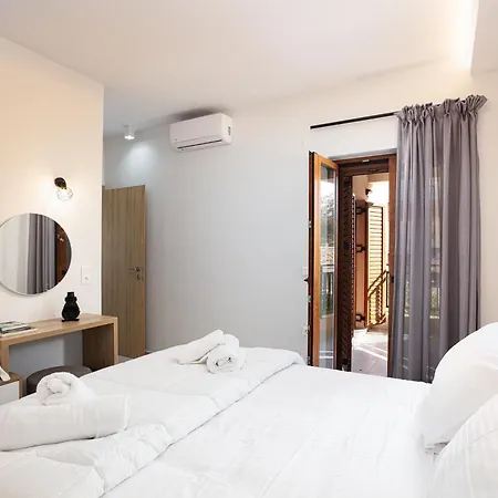 Willa Provillas - ι, ιι & ιιι - Luxury With Private Pool Near Retrymno Retimno