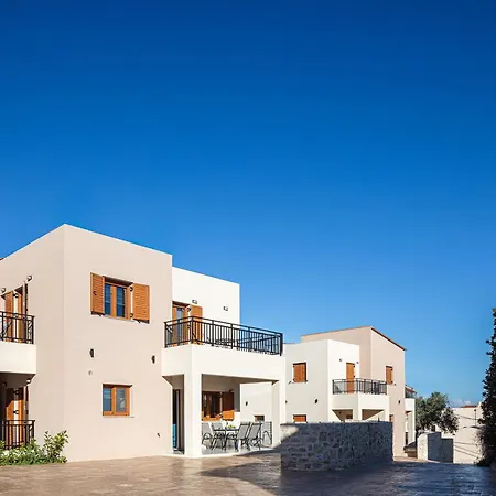 Provillas - ι, ιι & ιιι - Luxury With Private Pool Near Retrymno