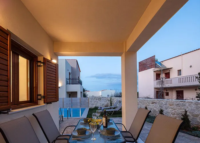 Provillas - ι, ιι & ιιι - Luxury With Private Pool Near Retrymno