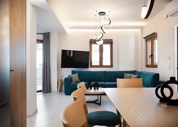 Provillas - ι, ιι & ιιι - Luxury With Private Pool Near Retrymno *