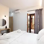 Villa Provillas - ι, ιι & ιιι - Luxury With Private Pool Near Retrymno Rethimno